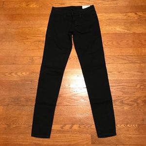 NWT American Eagle Skinny Jeans